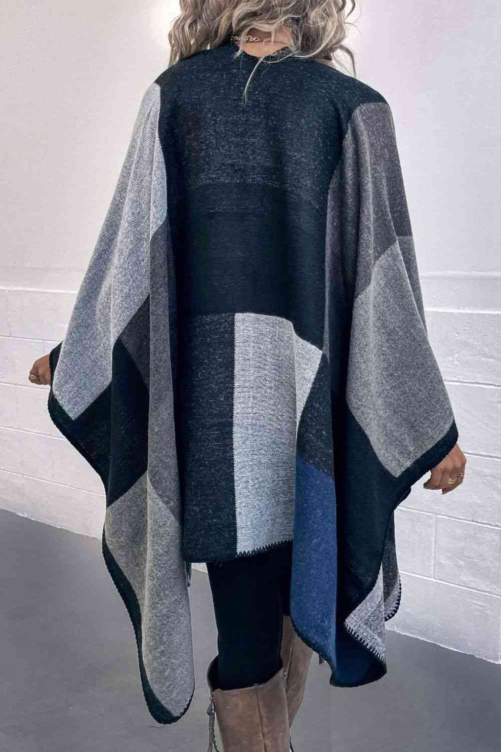 Women’s Fall Geometric Knit Poncho Cape