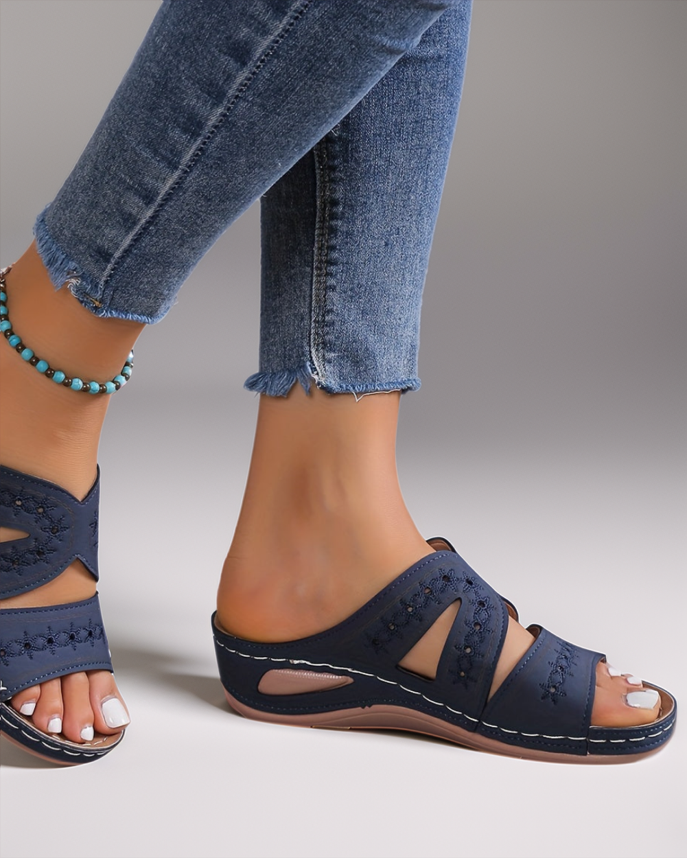 Women's Casual Summer Sandals – Wide Sole