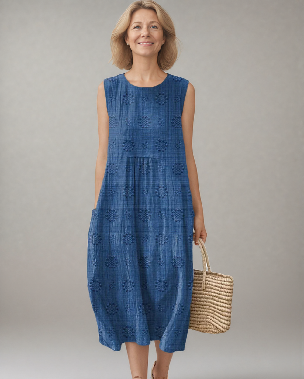 Airy Sleeveless Summer Dress with Embroidery