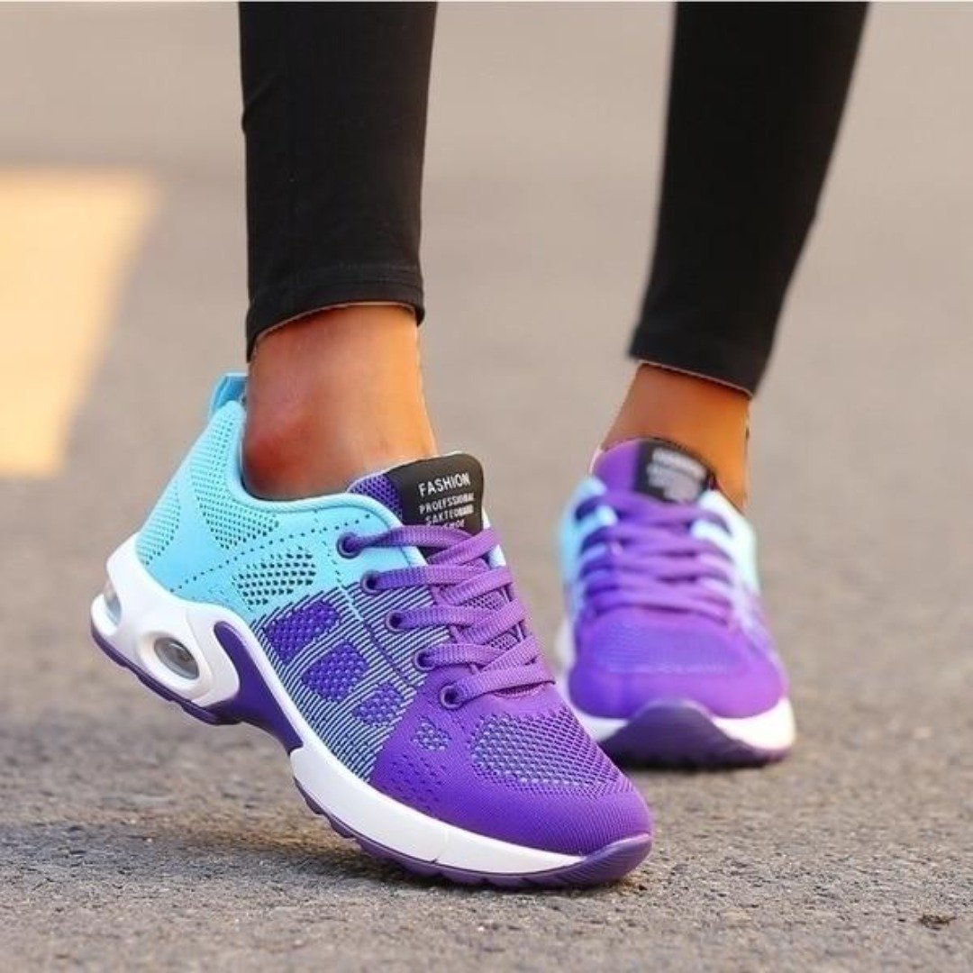 Women’s Breathable Mesh Running Sneakers