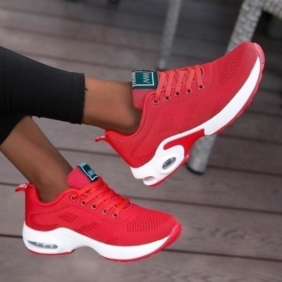 Women’s Breathable Mesh Running Sneakers
