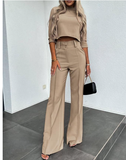 Women’s Fall Two-Piece Set – Fitted Crop Top & High-Waist Flared Pants